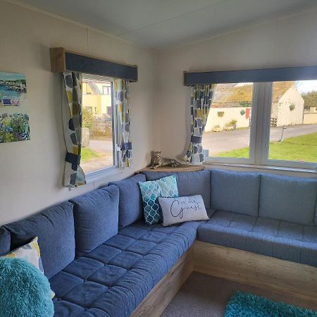 Blackmoor Farm - Caravan 6 Apartment Ludchurch Luaran gambar