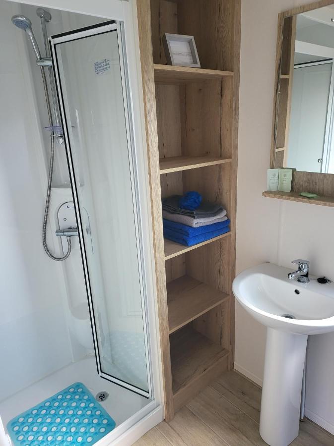Blackmoor Farm - Caravan 6 Apartment Ludchurch Luaran gambar